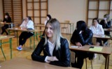 Matury 2021 w Piotrkowie: Egzamin z matematyki w II Liceum Ogólnokształcącym w Piotrkowie ZDJĘCIA
