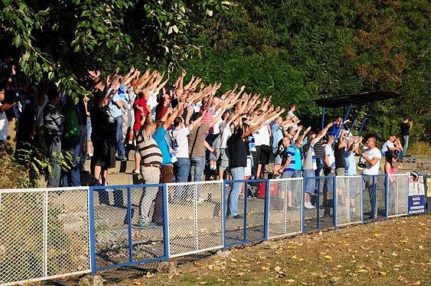 Przeciszovia Przeciszów : Hutnik Nowa Huta 3:1