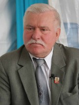 Wałęsa o politykach: Palikot odpowiedzią na Rydzyka, "paranoicy" z PiS