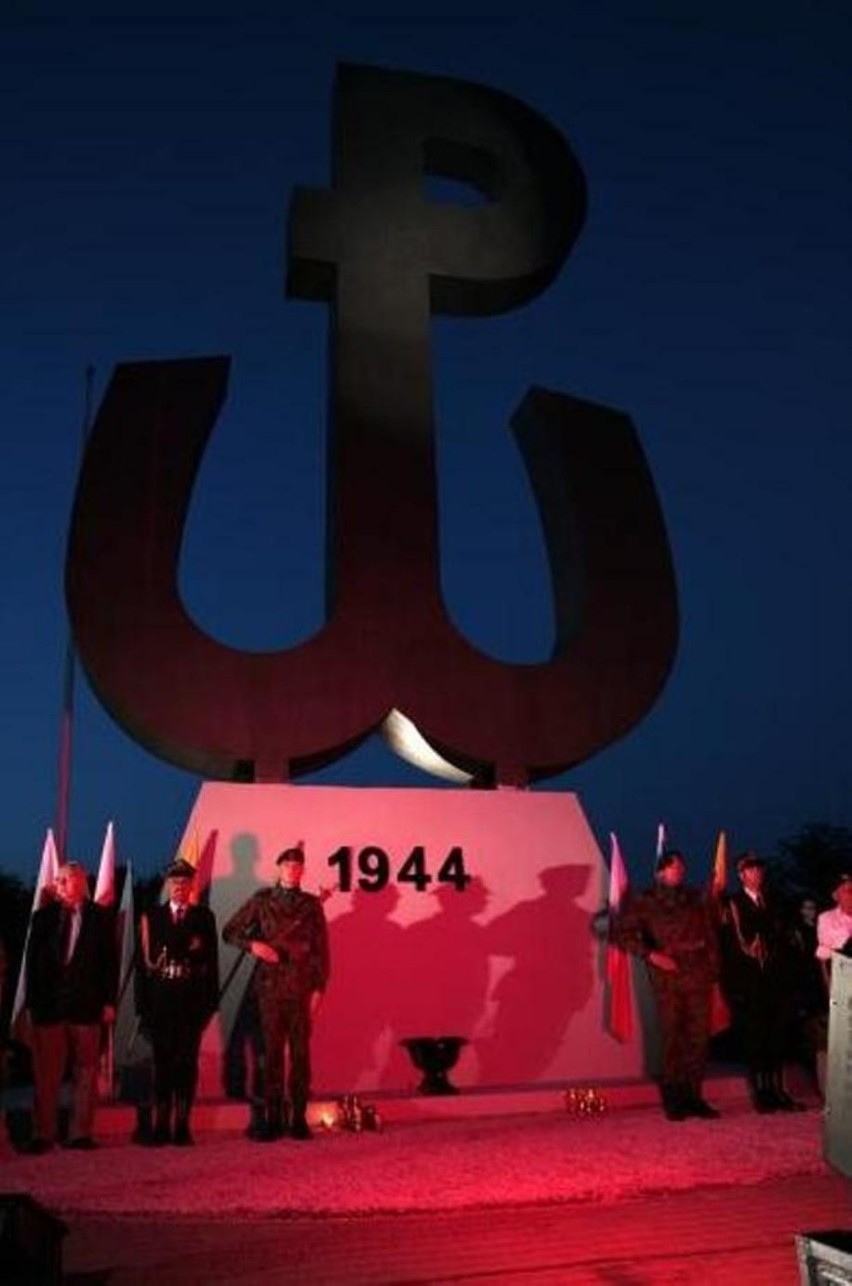 Program obchodów 71. rocznicy wybuchu Powstania...