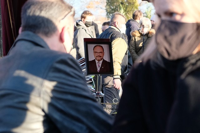 Ostatnie pożegnanie Marka Gutowskiego, przewodniczącego rady miejskiej w Lubsku 18 grudnia.