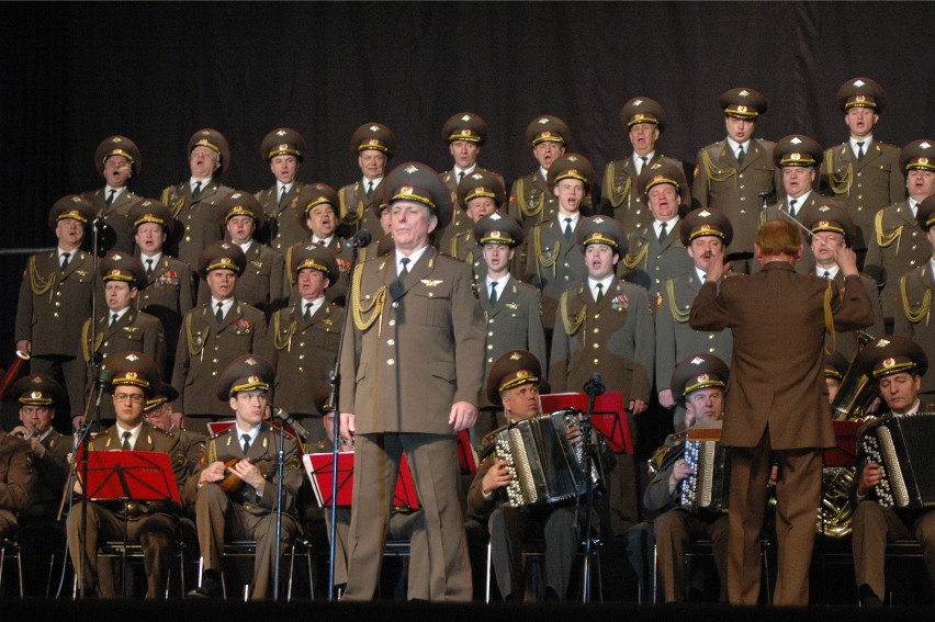 Występ Chóru Aleksandrowa w Zielonej Górze, w marcu 2005 r.