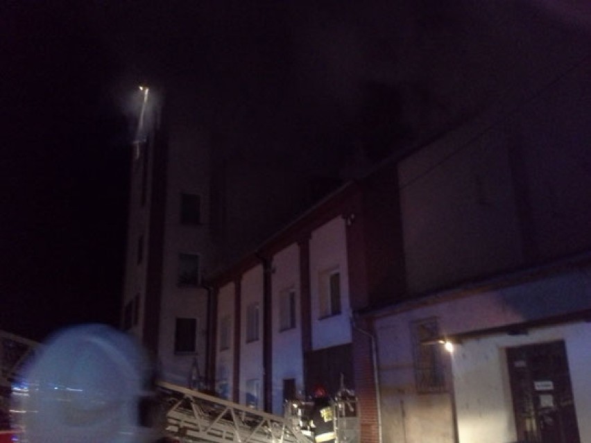 Pożar centrum w Pietrowicach Wielkich. Płonęło centrum społeczno-kulturalne
