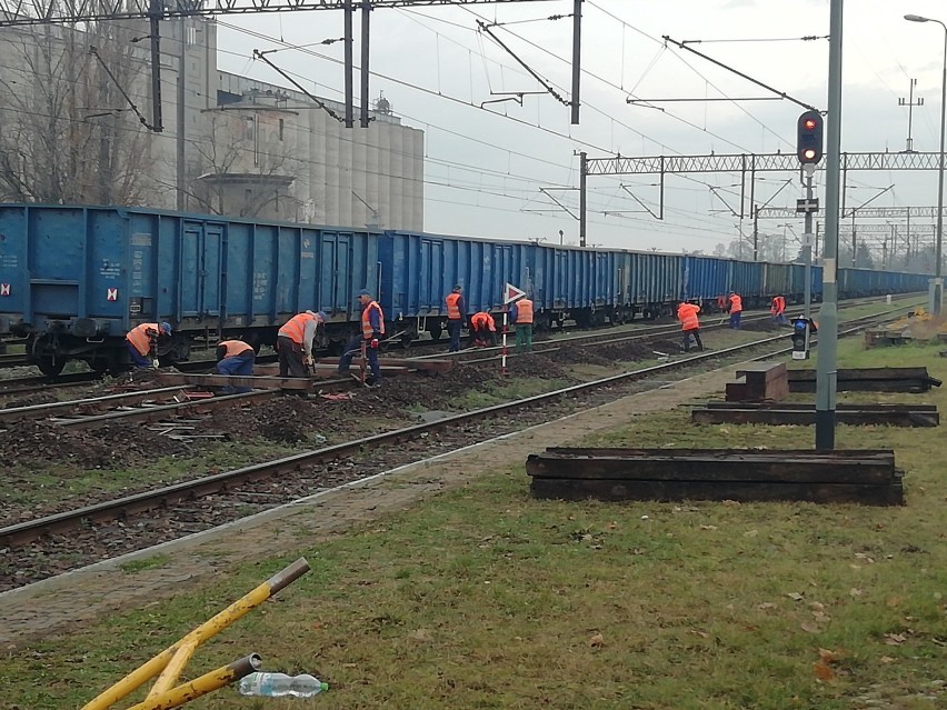 Remontowany jest także jedenastokilometrowy odcinek od...