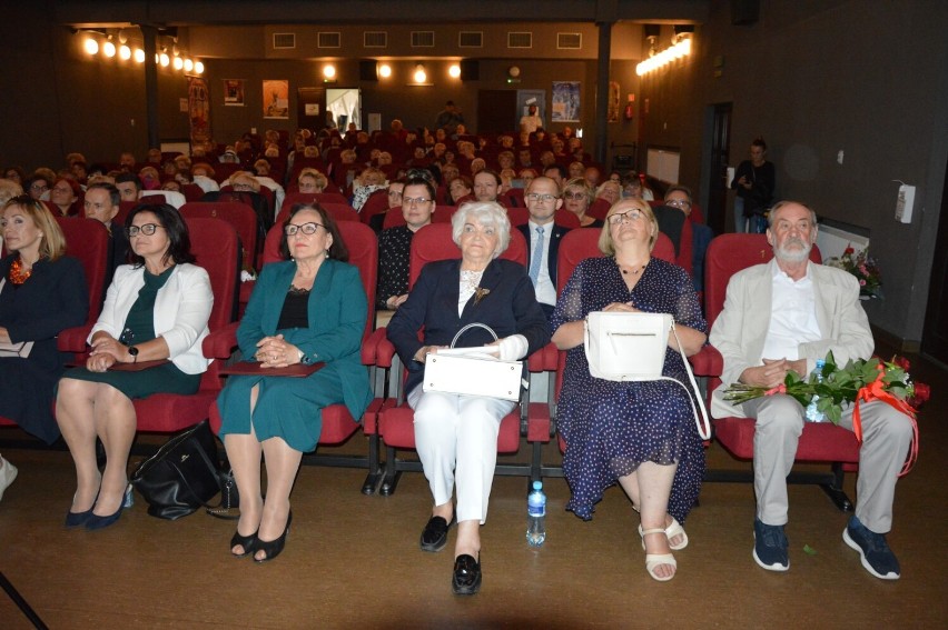 Lębork. To była uroczysta gala z okazji jubileuszu Uniwersytetu Trzeciego Wieku