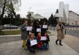 Protest Nowoczesnej pod Sejmem. Przeciw nowej ustawie aborcyjnej [ZDJĘCIA]