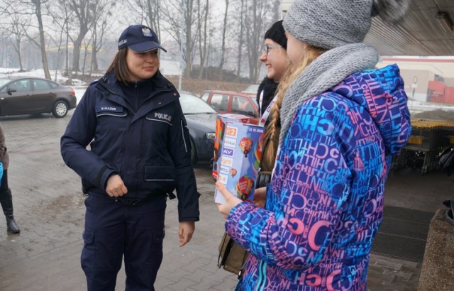 Policjanci z Wodzisławia Śl. czuwali nad bezpieczeństwem wolontariuszy WOŚP