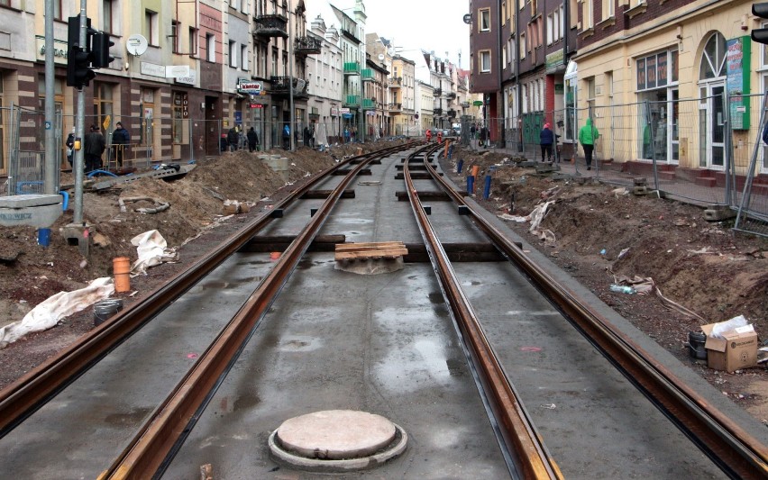 Nowe torowisko tramwajowe na ulicy Toruńskiej w Grudziądzu...