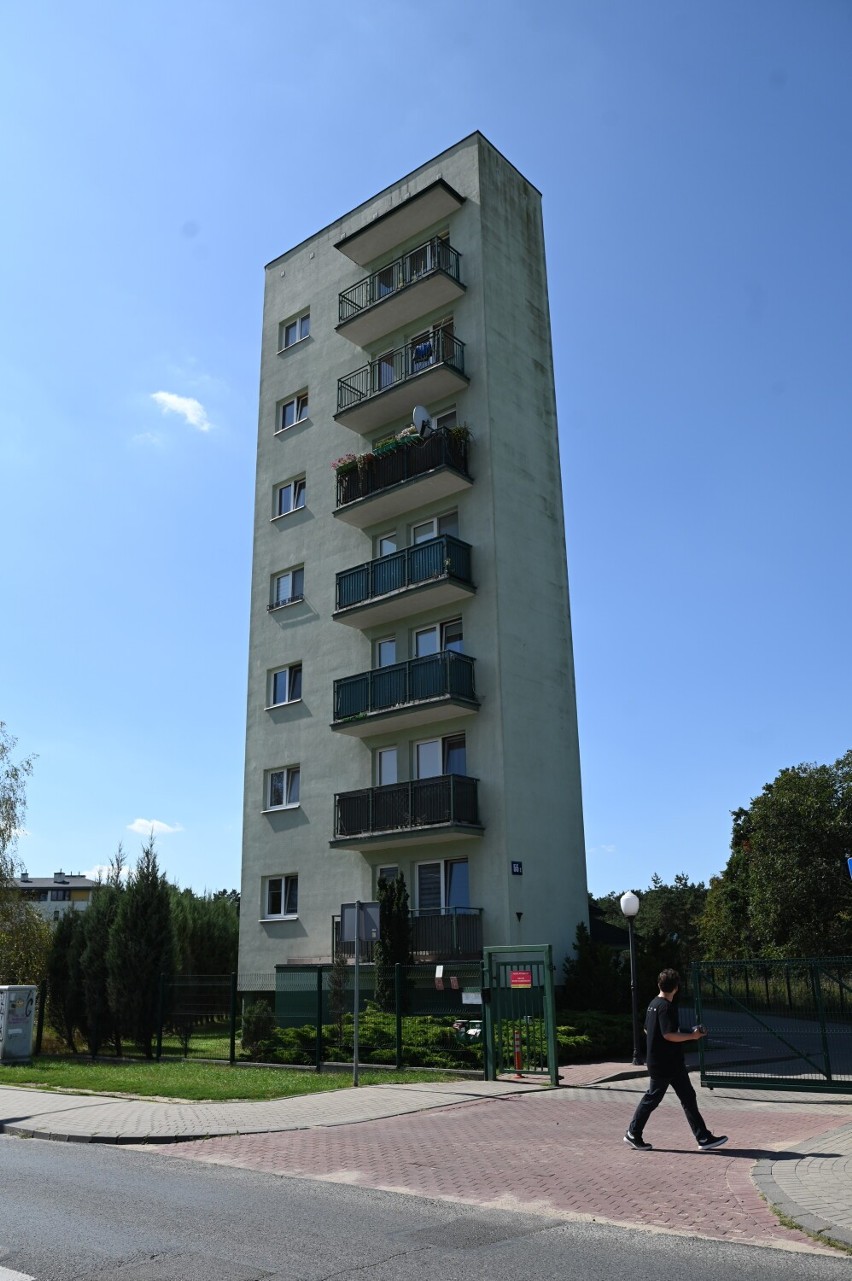 "Najwęższy" blok mieszkalny w Warszawie