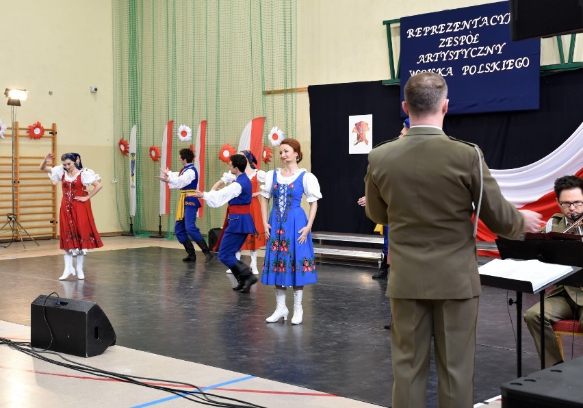 Żołnierze zagrali podczas obchodów 75-lecia Osadnictwa w Gminie Choczewo |ZDJĘCIA