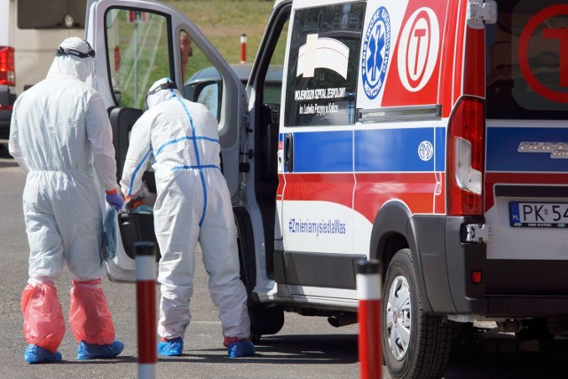 Szpital w Kaliszu uruchomił punkt pobrań próbek do testów na obecność koronawirusa