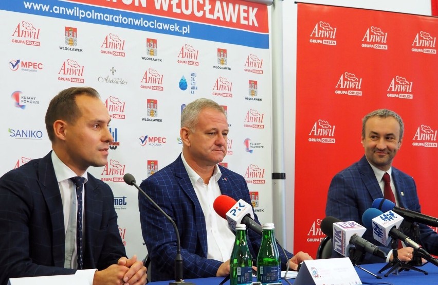 Łukasz Pszczółkowski, Marek Wódecki, Jarosław Chmielewski