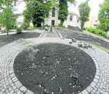 Wałbrzych: Trwa przebudowa ogrodu w Muzeum