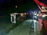 Wypadek na strefie w Radomsku. Ciężarówka w rowie, kierowca pijany