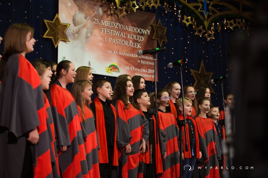 Drugie miejsce chóru z Wielunia na międzynarodowym festiwalu kolęd i pastorałek [FOTO, FILM]