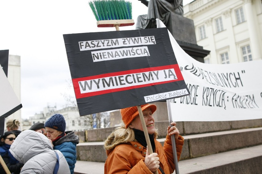 Manifestacja przeciwko rasizmowi, Warszawa. Wielki marsz w...