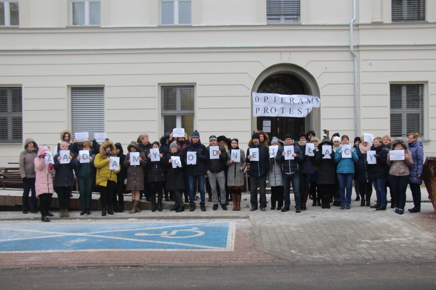 Protest pracowników Sądy Rejonowego w Mikołowie