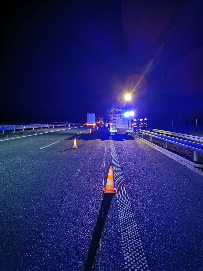 Wypadek pod Garwolinem. Bus z obywatelami Ukrainy zderzył się z autem osobowym