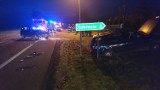 Wypadek na drodze krajowej nr 92. Zderzyły się dwa samochody [ZDJĘCIA]