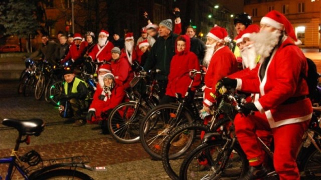 Masa Krytyczna w Sczecinie: W piątek Mikołaje wyjadą na rowerach