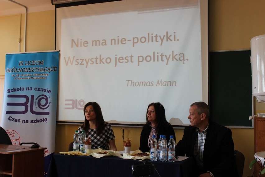 Debata w III Liceum Ogólnokształcącym w Tomaszowie