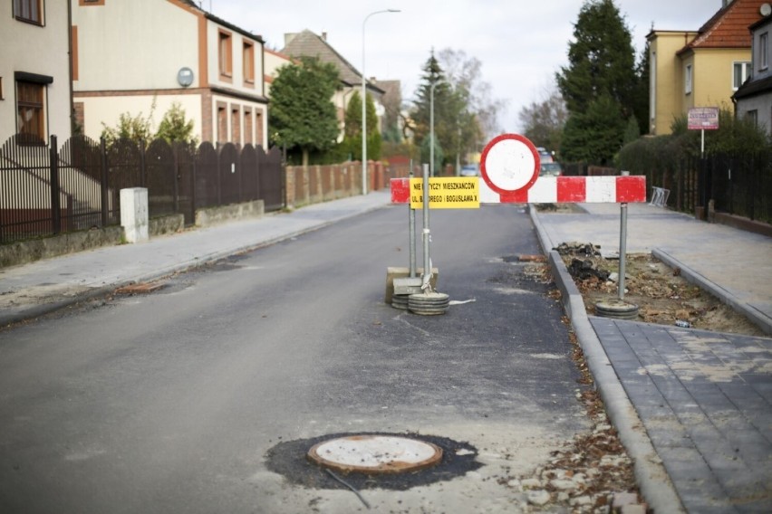 Prace na ulicy Batorego mają potrwać do końca listopada.