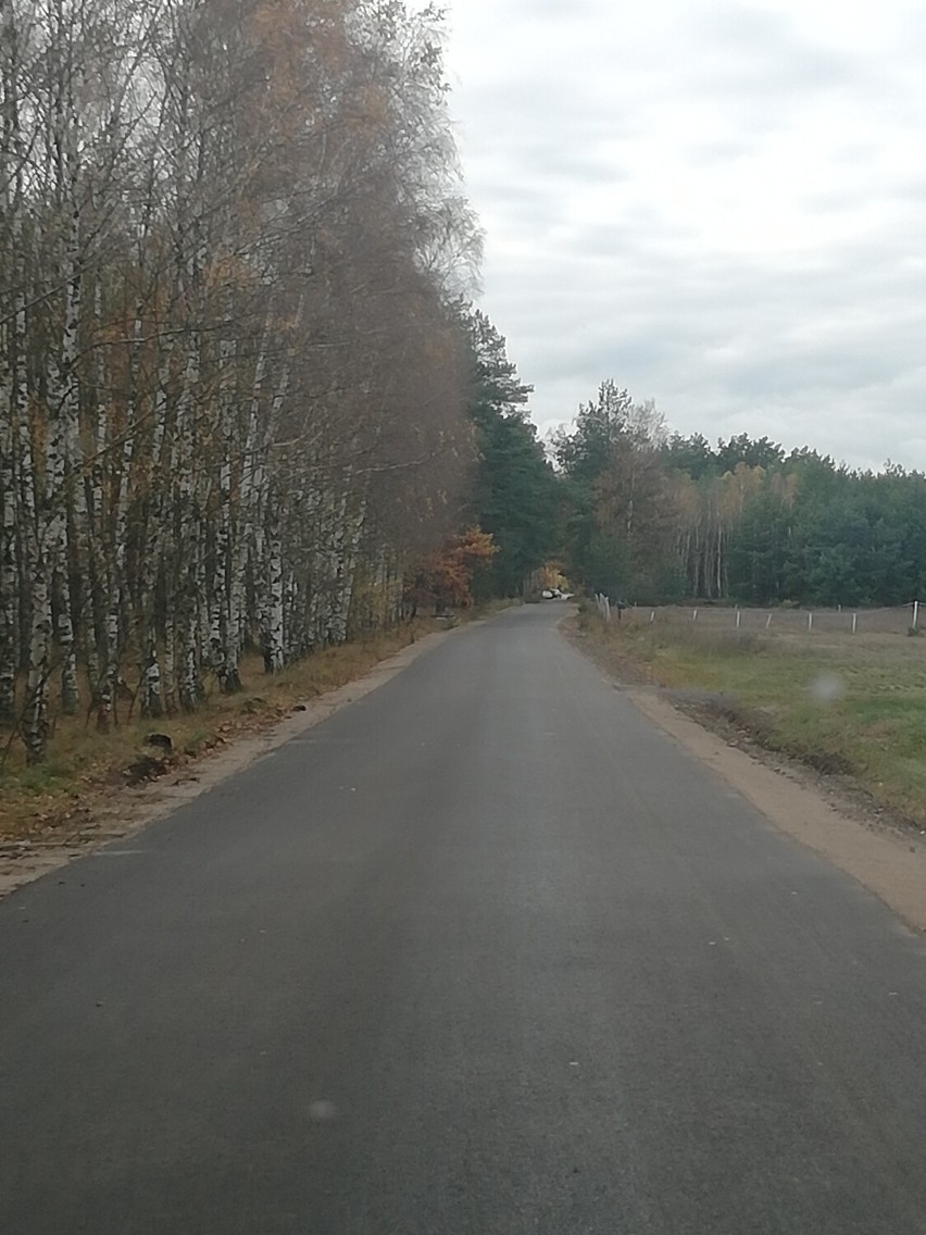 Budowa dróg dojazdowych do gruntów rolnych w Miedzichowie i Prądówce zakończona