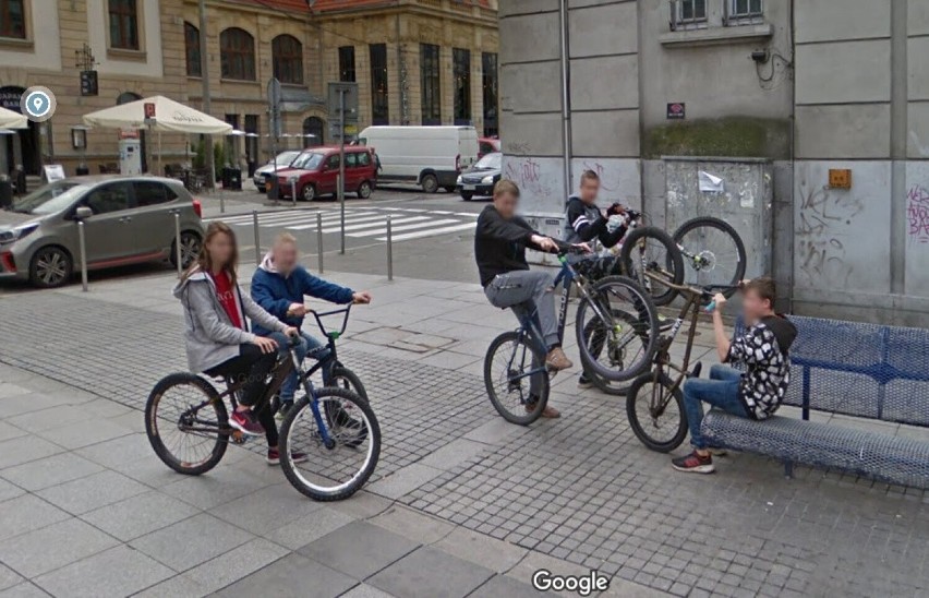 Oto ulice Katowic w Google Street View. Kogo złapała kamera? Sprawdź, czy też jesteś na tych ZDJĘCIACH!