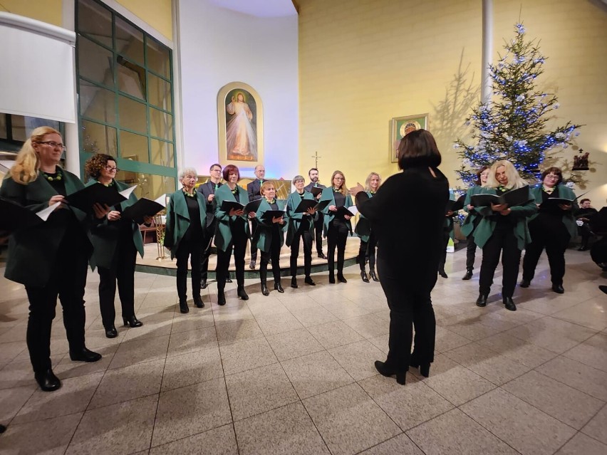 XIV Koncert Kolędowy "Zaśpiewajmy Jezuskowi" w Obornikach