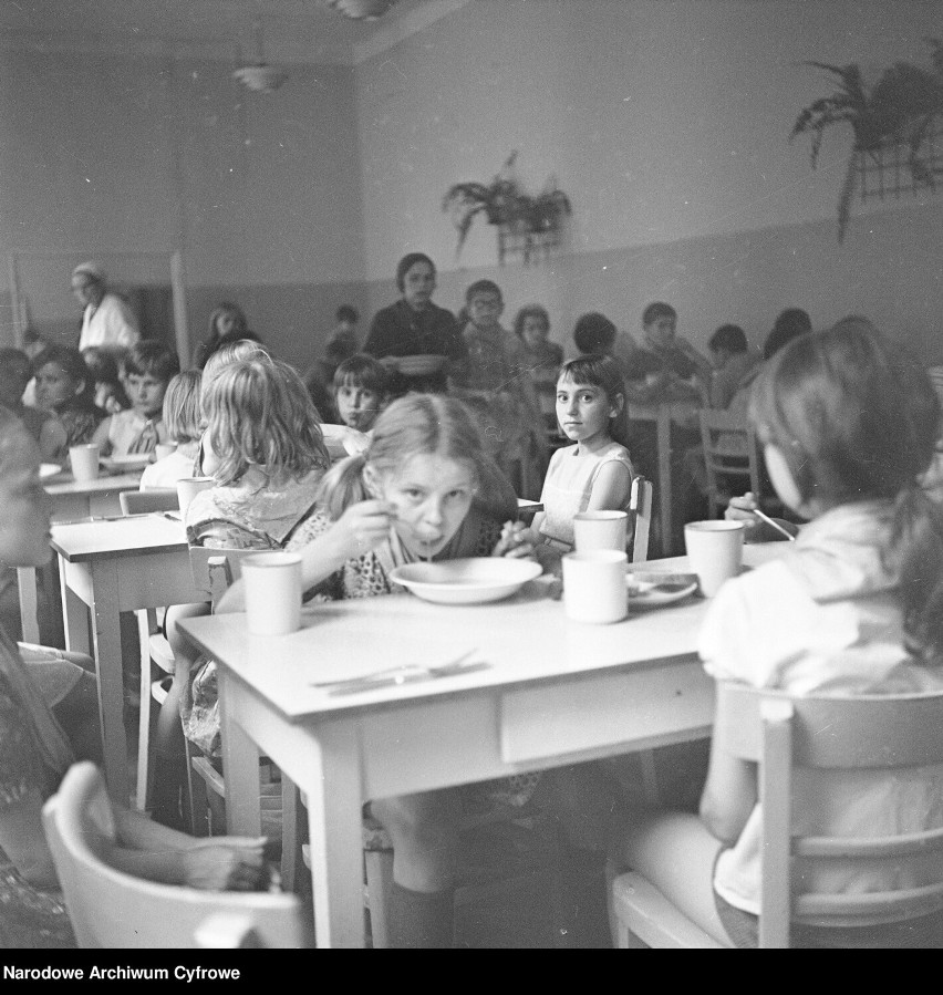 Kolonie dla dzieci wiejskich w Warszawie 1972 rok