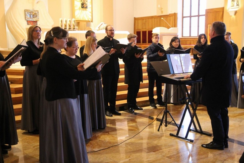 Koncert w wykonaniu chełmińskiego chóru Collegium Cantorum