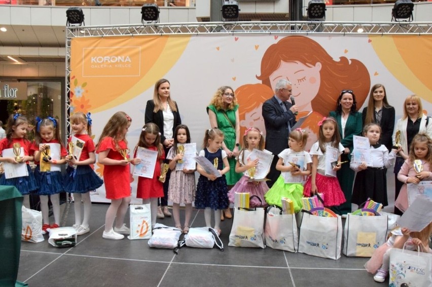 XVII Miejski Festiwal Piosenki dla Przedszkolaków w Kielcach. Zobacz jak bawili się najmłodsi