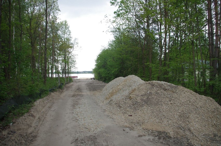 Zalew w Nieliszu: kończą się prace na plaży. Będzie raj dla...