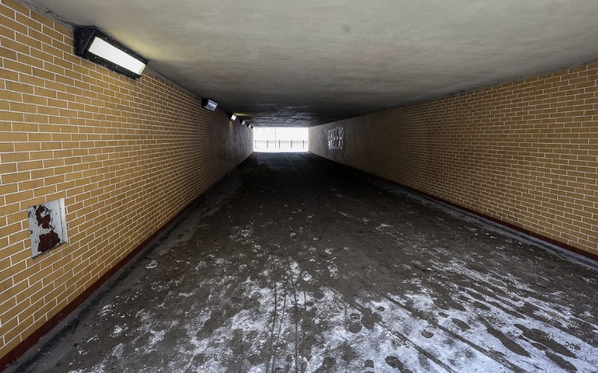 Miasto rozpocznie procedurę instalacji kamery monitoringu w tunelu pod Błędnikiem w Gdańsku