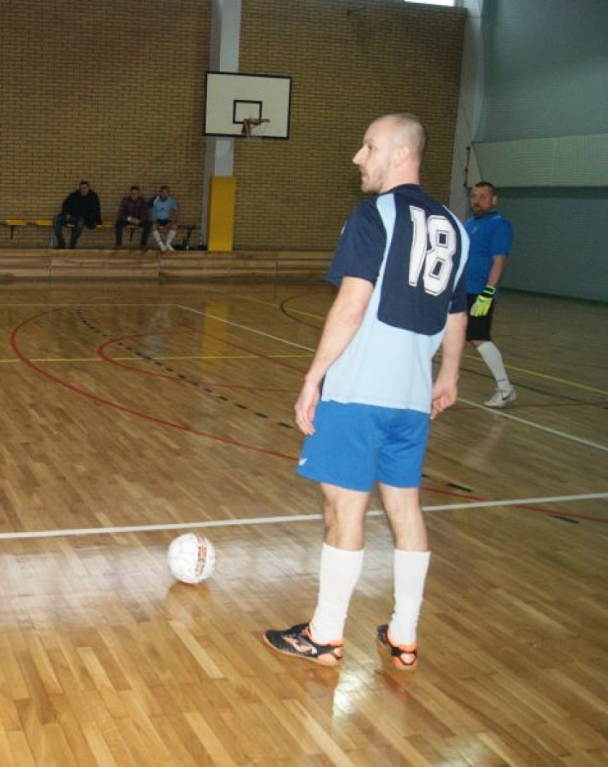 Halowy Turniej Piłki Nożnej Zespołów Wiejskich o Puchar Burmistrza Śremu.