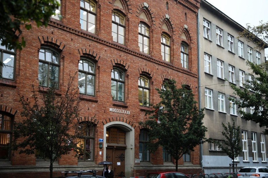 Szkoła Podstawowa nr 4 przy ul. Smoleńsk