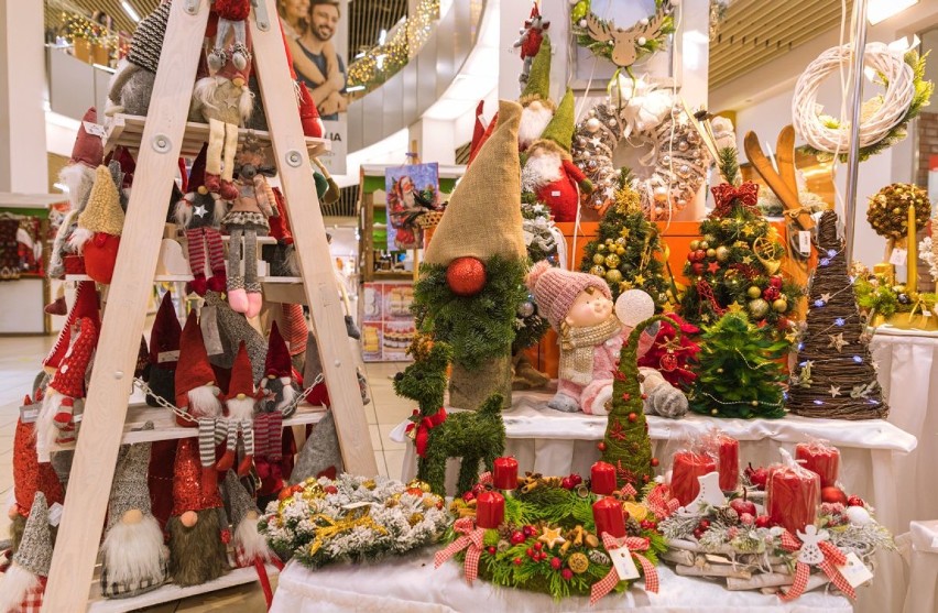 Zobacz, co kupisz na stoiskach świątecznych w Arkadach Wrocławskich (ZDJĘCIA)