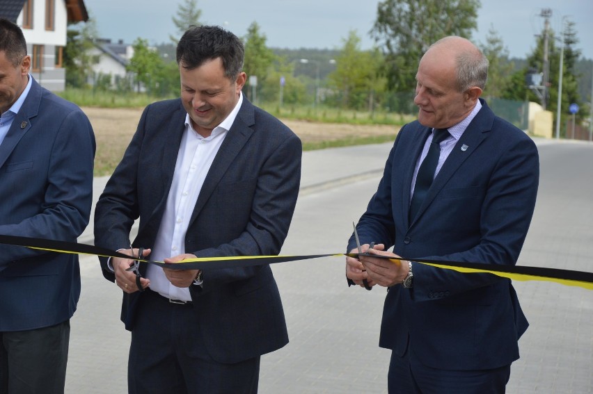 Ulica Jabłoniowa w Żukowie już oficjalnie otwarta - ZDJĘCIA
