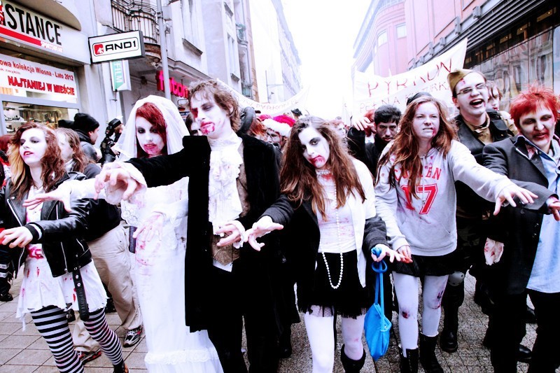 ZOMBIE WALK PRZED PYRKONEM

Zanim jeszcze Poznań stanie się...