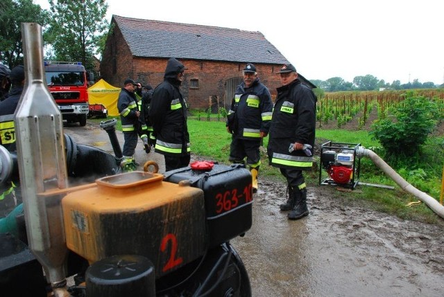 Strażacy mogą zejść z posterunku, alarm powodziowy odwołany