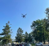 Nowy Sącz. Policja dronem ściga piratów drogowych. Pod lupą wyprzedzanie na pasach