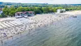7 najlepszych plaż w Polsce na urlop i wakacje 2024: nietypowy ranking oczami cudzoziemców. Które plaże zachwyciły Niemców i Amerykanów?