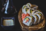 Najlepsze lokale z sushi w Białymstoku. Zobacz, gdzie warto się wybrać [ZDJĘCIA]
