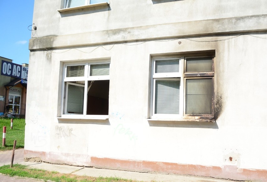 Ktoś obrzucił okna budynku I Urzędu Skarbowego w Radomiu...