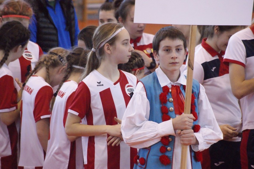 Grodzisk Wielkopolski: Dziś w hali sportowej oficjalnie rozpoczął się XV. Halowy Turniej Piłki Nożnej "Grodzisk Cup"