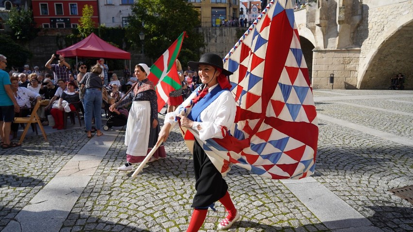 Międzynarodowy Festiwal Folkloru w Kłodzku. Było kolorowo i hucznie!
