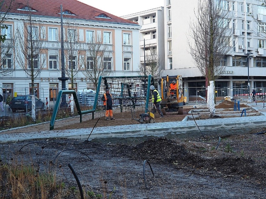 Kończy się remont placu Wolności w centrum Łodzi. Do użytku...