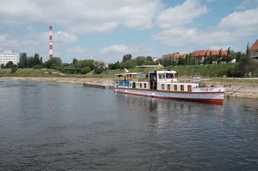 W Poznaniu kursują dwa znane statki pasażerski, jednym z...