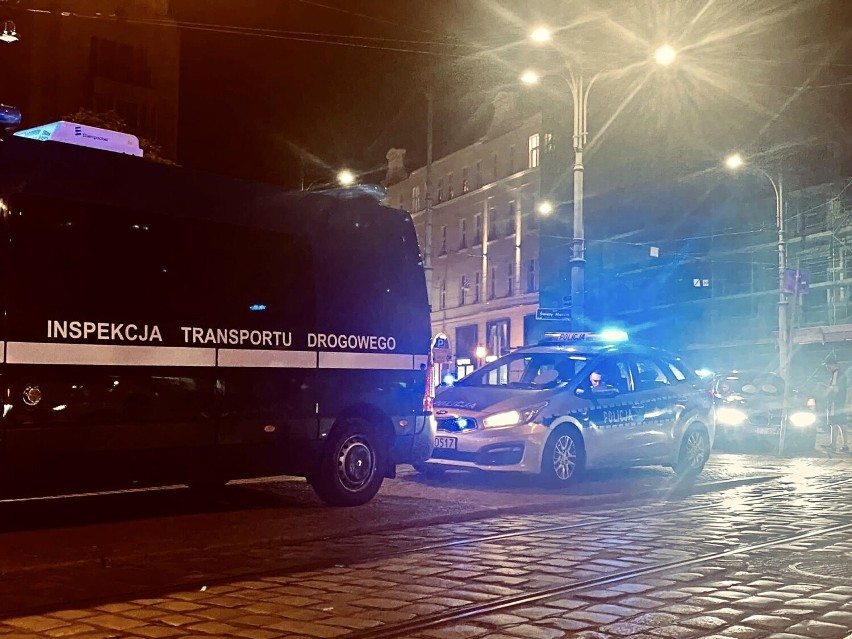 W piątkową noc (4 sierpnia) poznańscy policjanci razem z...
