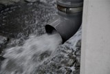 Mieszkańcy pod Krakowem oszczędzają wodę. Z programu Moja Deszczówka korzysta wiele osób w gminie Zabierzów 
